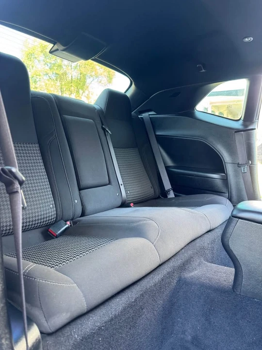 2019 Dodge Challenger 3rd Gen - Image 10 of 16