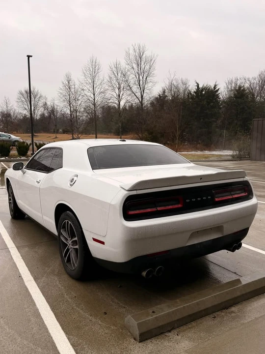 2019 Dodge Challenger 3rd Gen - Image 4 of 9