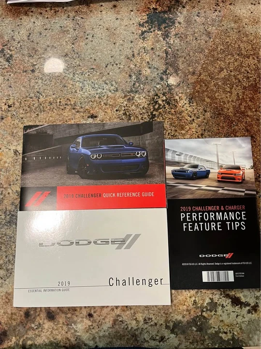 2019 Dodge Challenger 3rd Gen - Image 5 of 12