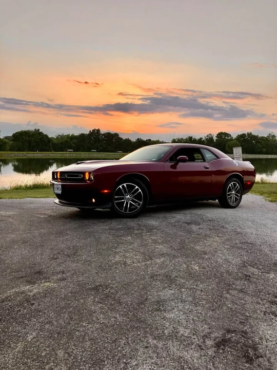 2019 Dodge Challenger 3rd Gen - Image 2 of 12