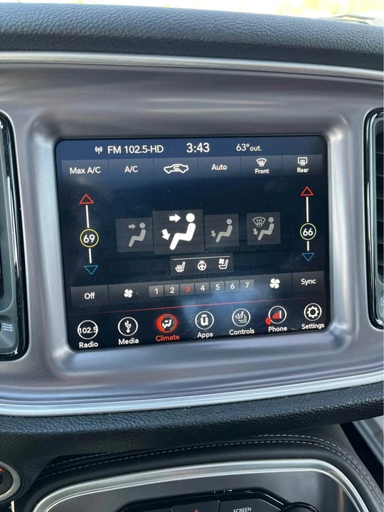2019 Dodge Challenger 3rd Gen - Image 9 of 12