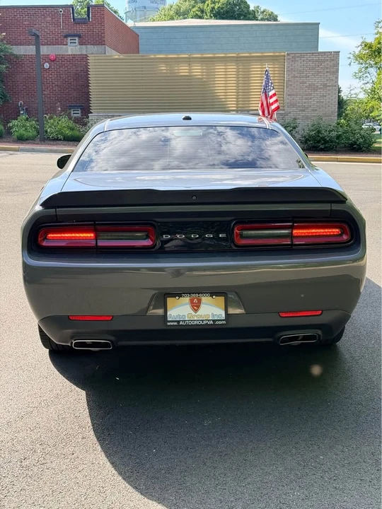 2019 Dodge Challenger 3rd Gen - Image 10 of 20