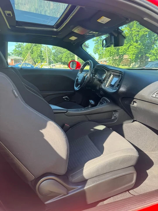 2019 Dodge Challenger 3rd Gen - Image 11 of 17