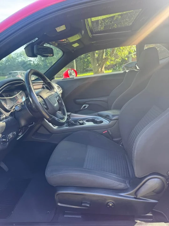 2019 Dodge Challenger 3rd Gen - Image 10 of 17