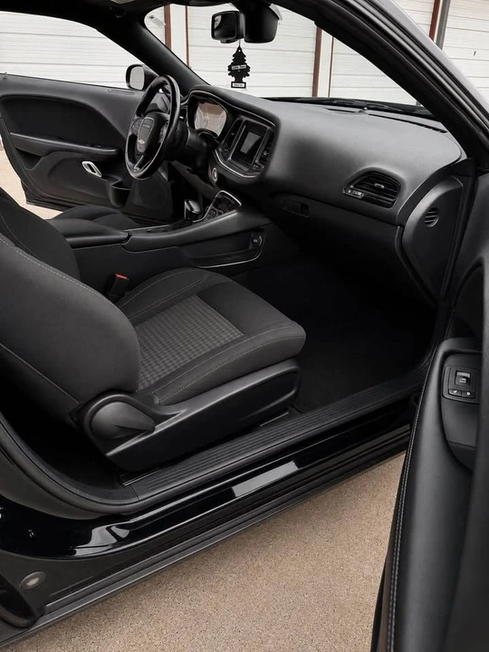 2019 Dodge Challenger 3rd Gen - Image 9 of 12