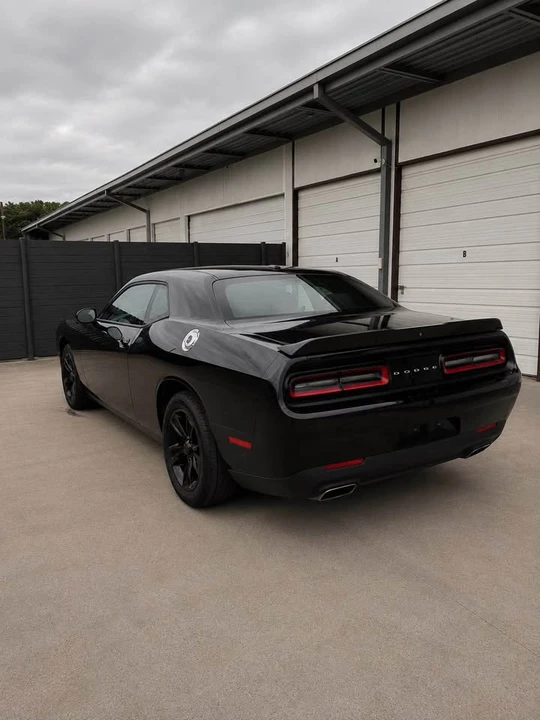 2019 Dodge Challenger 3rd Gen - Image 5 of 12