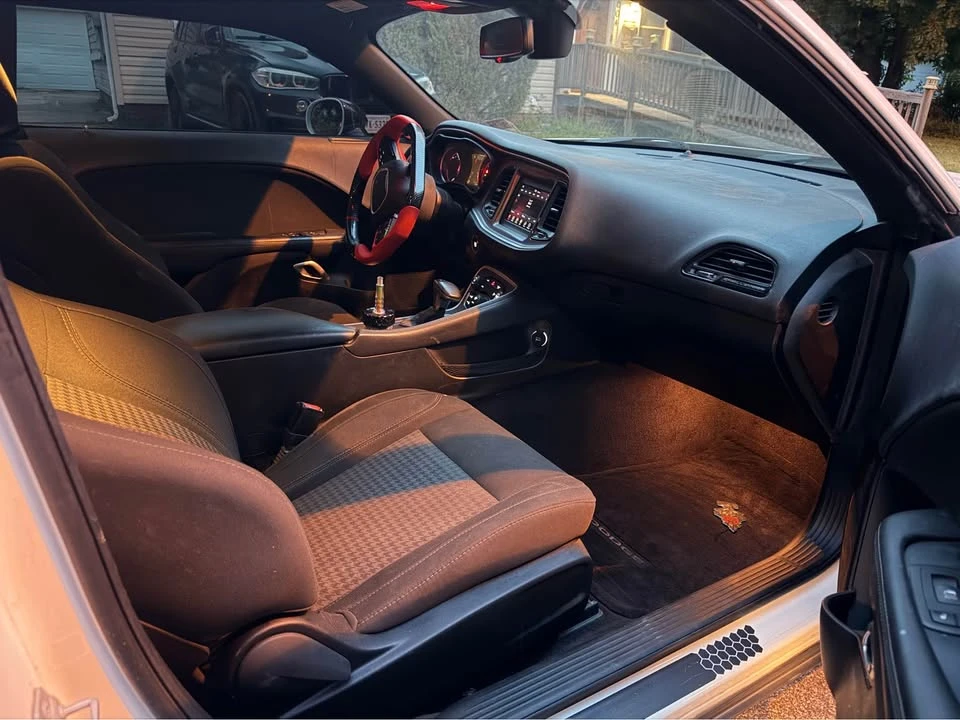 2019 Dodge Challenger 3rd Gen - Image 9 of 9