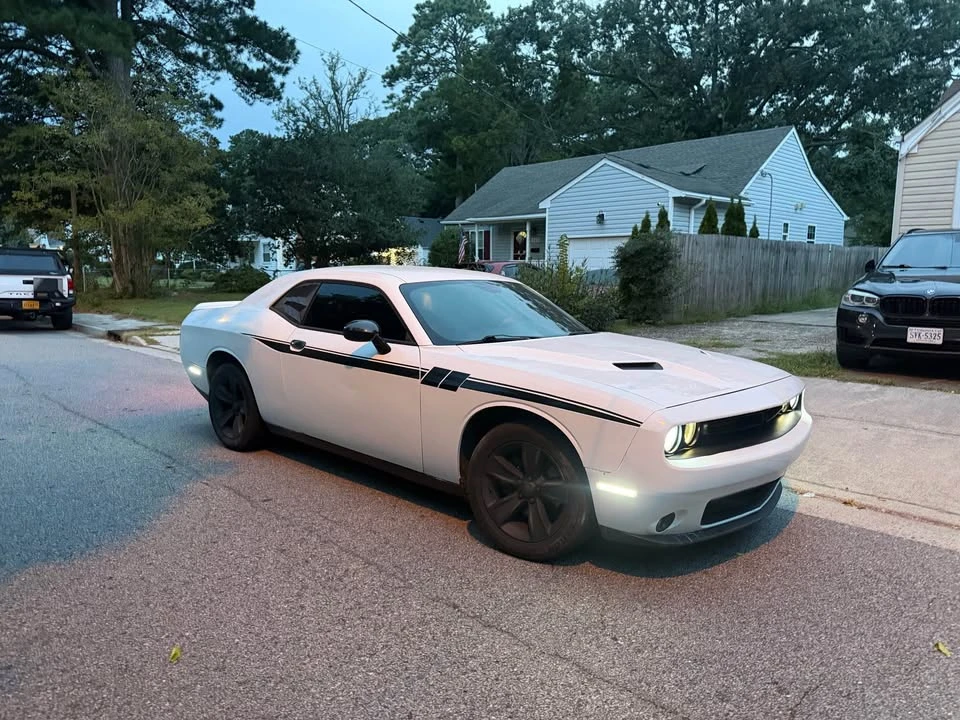 2019 Dodge Challenger 3rd Gen - Image 6 of 9