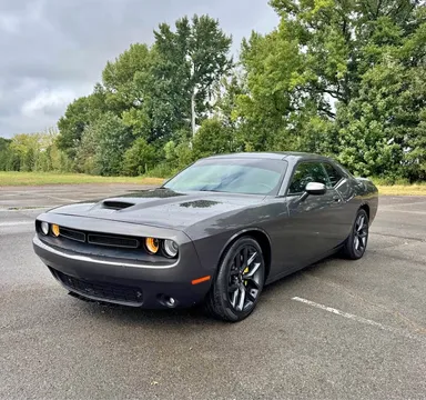2019 Dodge Challenger SXT Plus