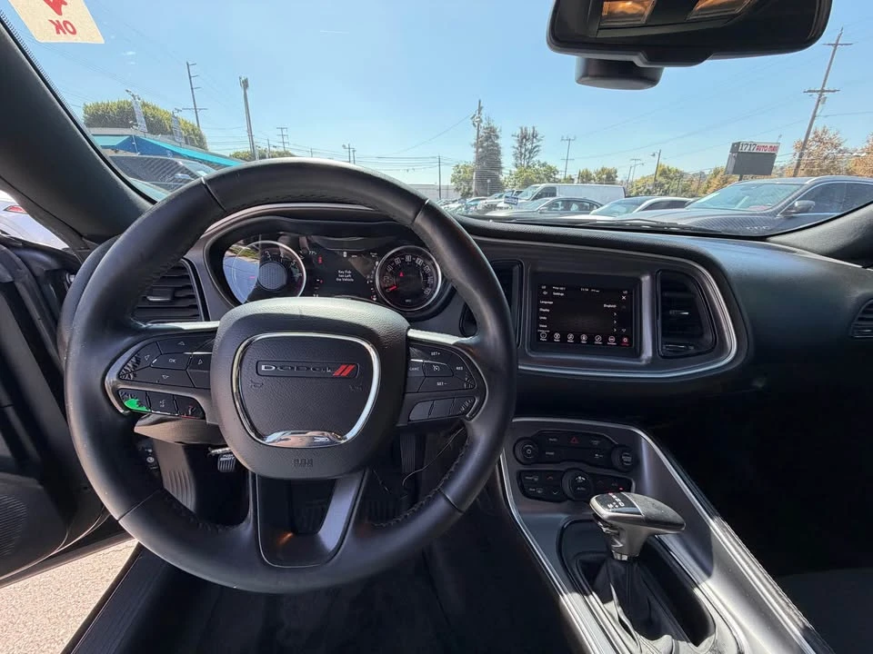 2019 Dodge Challenger 3rd Gen - Image 5 of 10