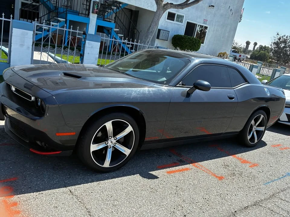 2019 Dodge Challenger 3rd Gen - Image 2 of 5