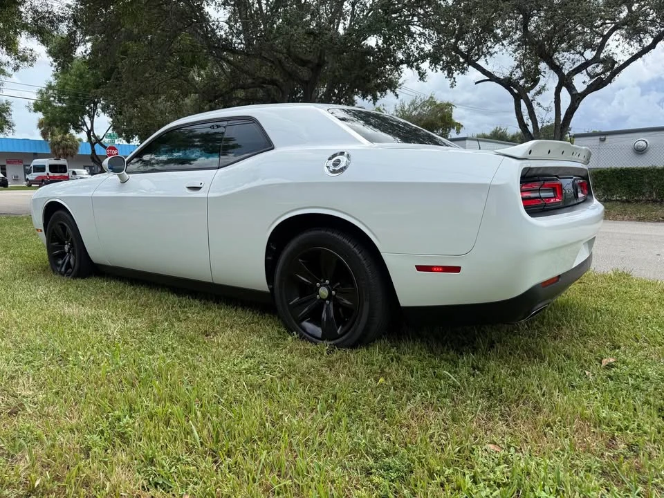 2019 Dodge Challenger 3rd Gen - Image 7 of 12