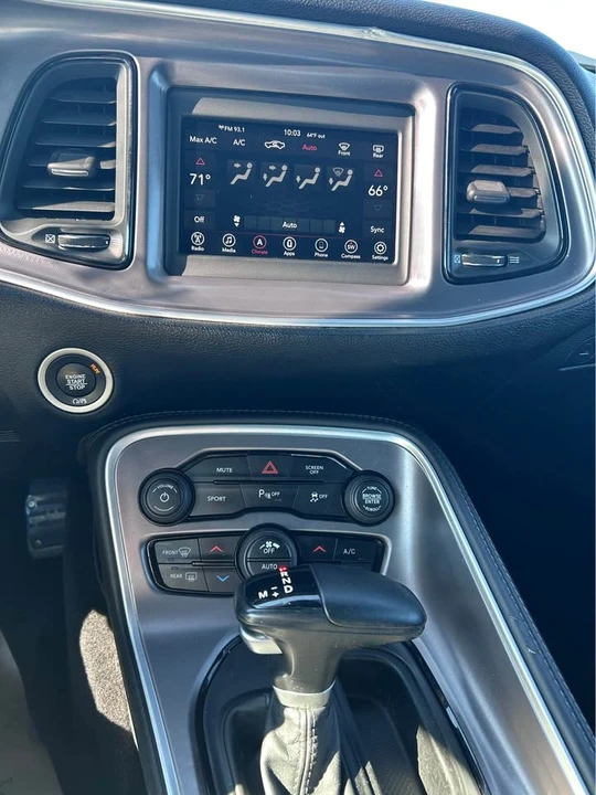 2019 Dodge Challenger 3rd Gen - Image 11 of 13