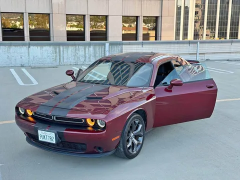 2019 Dodge Challenger SXT Plus Coupe 2D