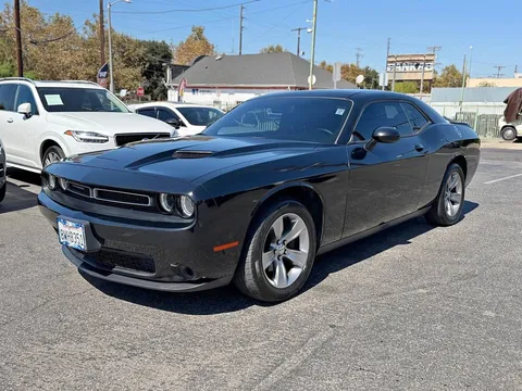 2019 Dodge Challenger SXT Plus