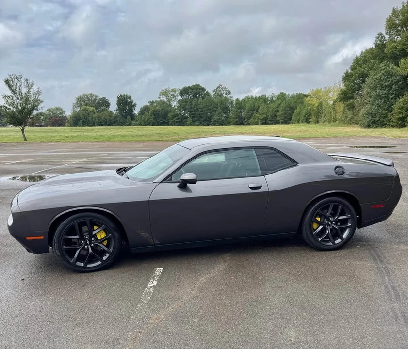 2019 Dodge Challenger 3rd Gen - Image 2 of 12