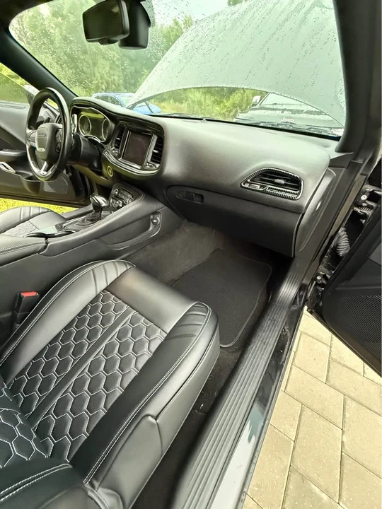 2019 Dodge Challenger 3rd Gen - Image 12 of 17