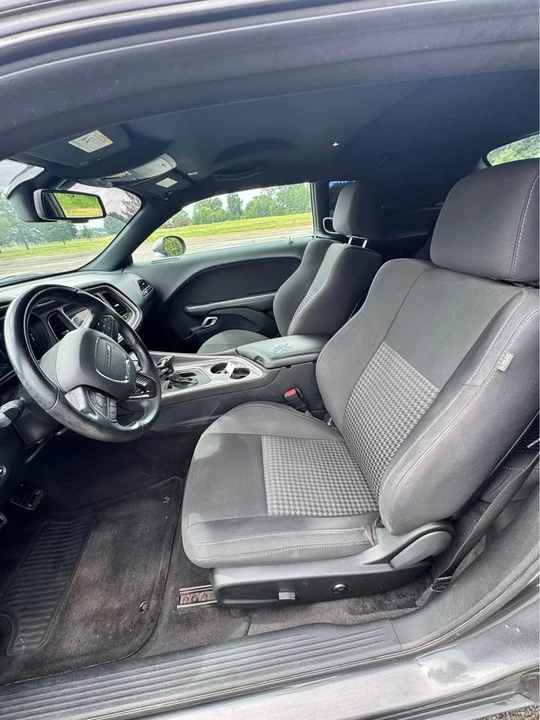 2019 Dodge Challenger 3rd Gen - Image 7 of 12