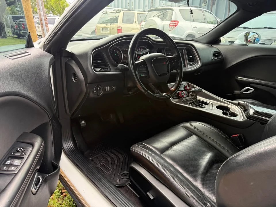 2019 Dodge Challenger 3rd Gen - Image 9 of 12