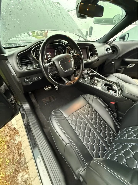 2019 Dodge Challenger 3rd Gen - Image 7 of 17