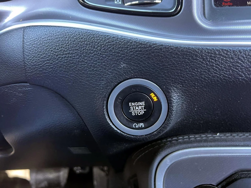 2019 Dodge Challenger 3rd Gen - Image 18 of 21