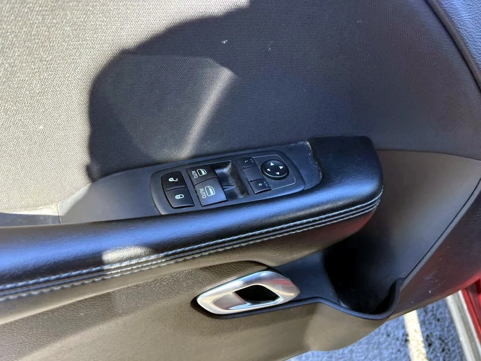 2019 Dodge Challenger 3rd Gen - Image 13 of 21