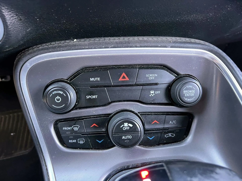 2019 Dodge Challenger 3rd Gen - Image 17 of 21