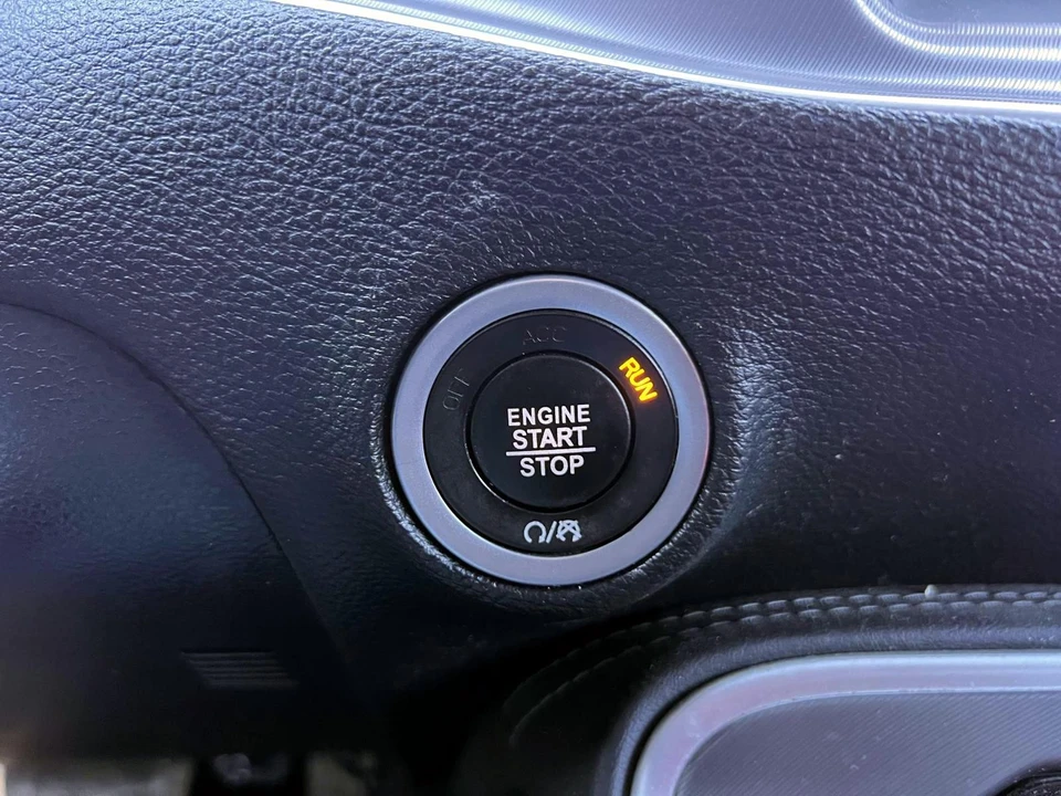 2019 Dodge Challenger 3rd Gen - Image 20 of 21