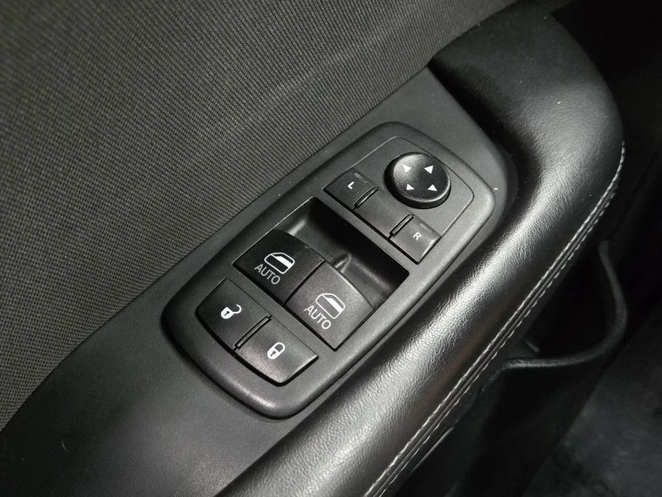 2019 Dodge Challenger 3rd Gen - Image 18 of 20