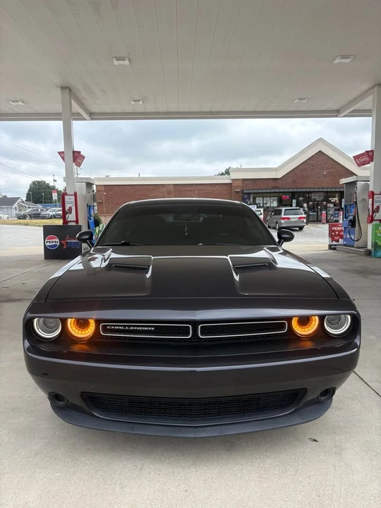 2019 Dodge Challenger 3rd Gen - Image 3 of 16