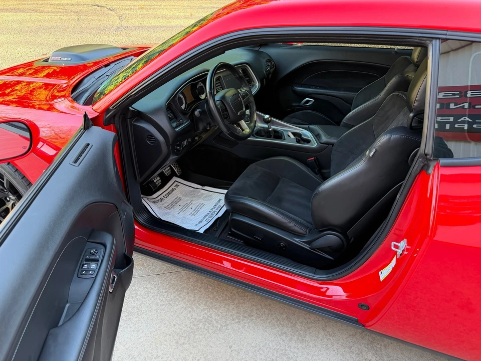 2019 Dodge Challenger SRT8 & 392 3rd Gen - Image 8 of 21