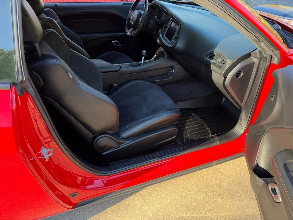 2019 Dodge Challenger SRT8 & 392 3rd Gen - Image 16 of 21