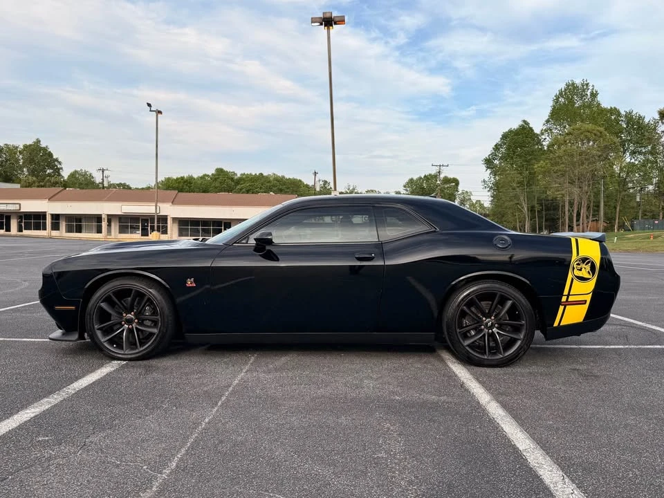 2019 Dodge Challenger SRT8 & 392 3rd Gen - Image 11 of 20