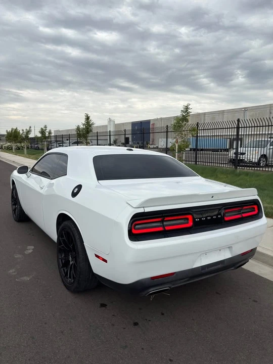 2019 Dodge Challenger 3rd Gen - Image 2 of 8