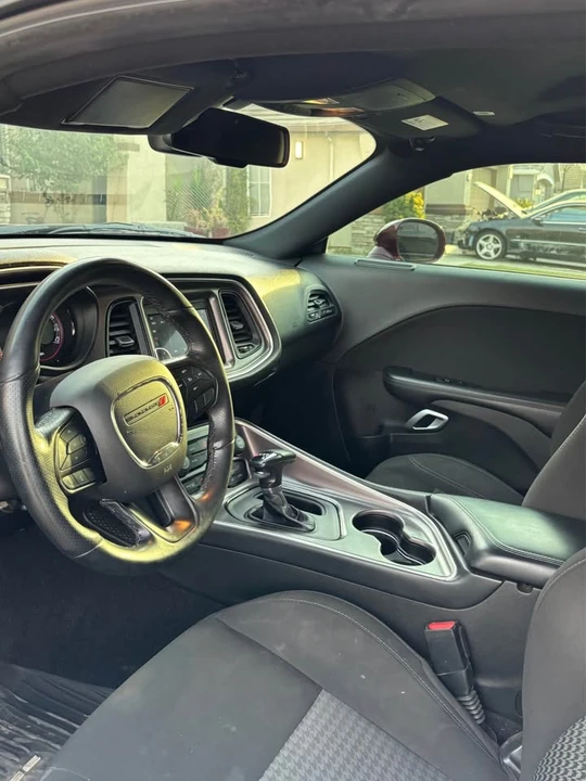 2019 Dodge Challenger 3rd Gen - Image 5 of 8