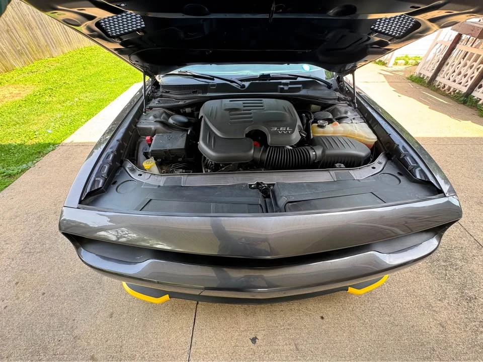 2019 Dodge Challenger 3rd Gen - Image 14 of 16