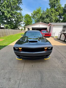 2019 Dodge Challenger SXT V6