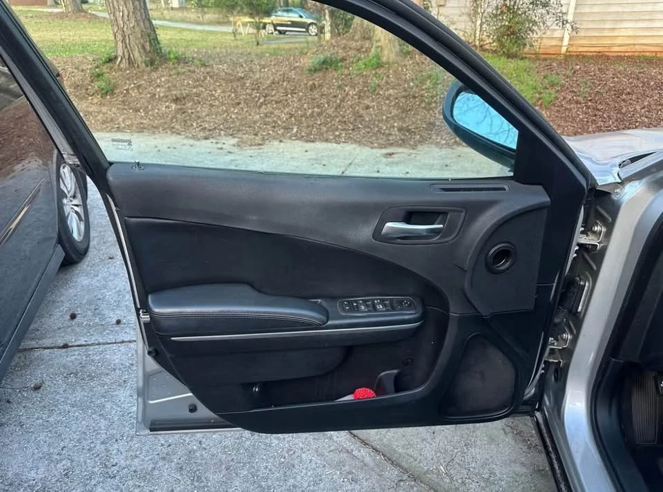 2019 Dodge Charger 7th Gen - Image 8 of 9