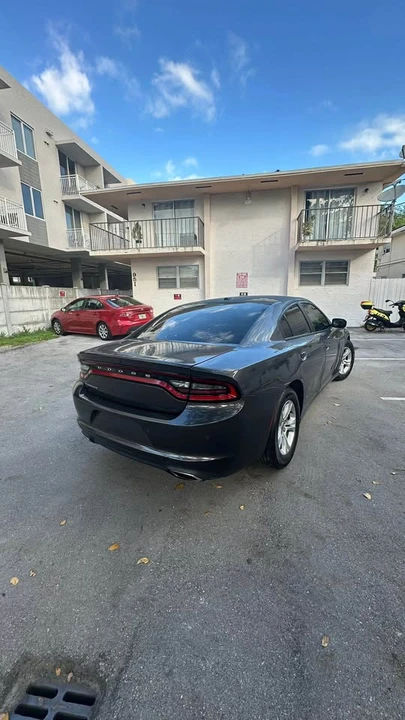 2019 Dodge Charger 7th Gen - Image 8 of 12