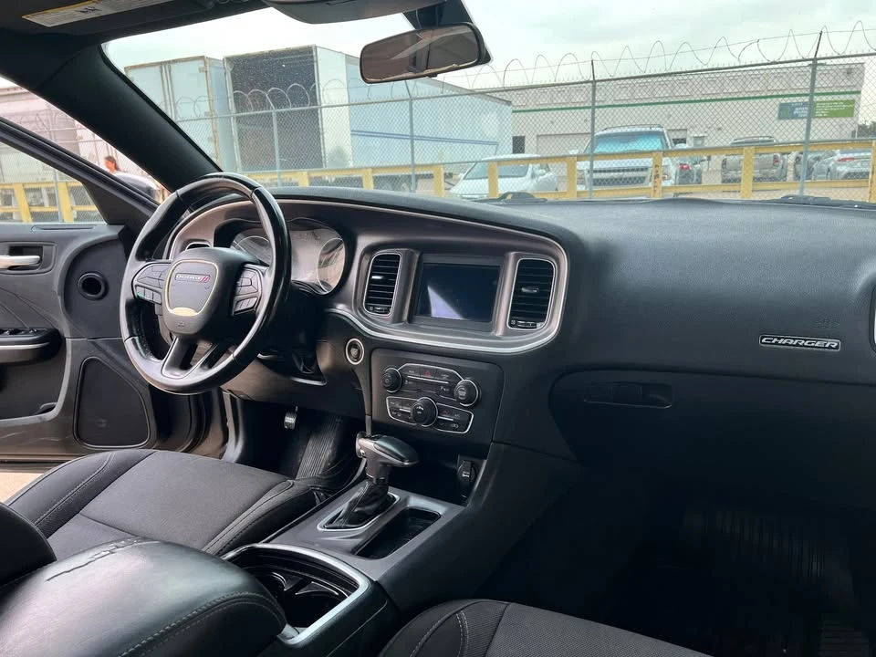 2019 Dodge Charger 7th Gen - Image 10 of 17