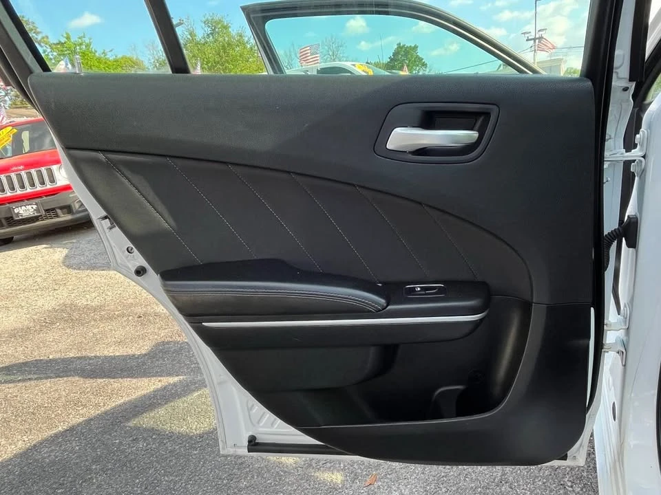 2019 Dodge Charger 7th Gen - Image 12 of 20