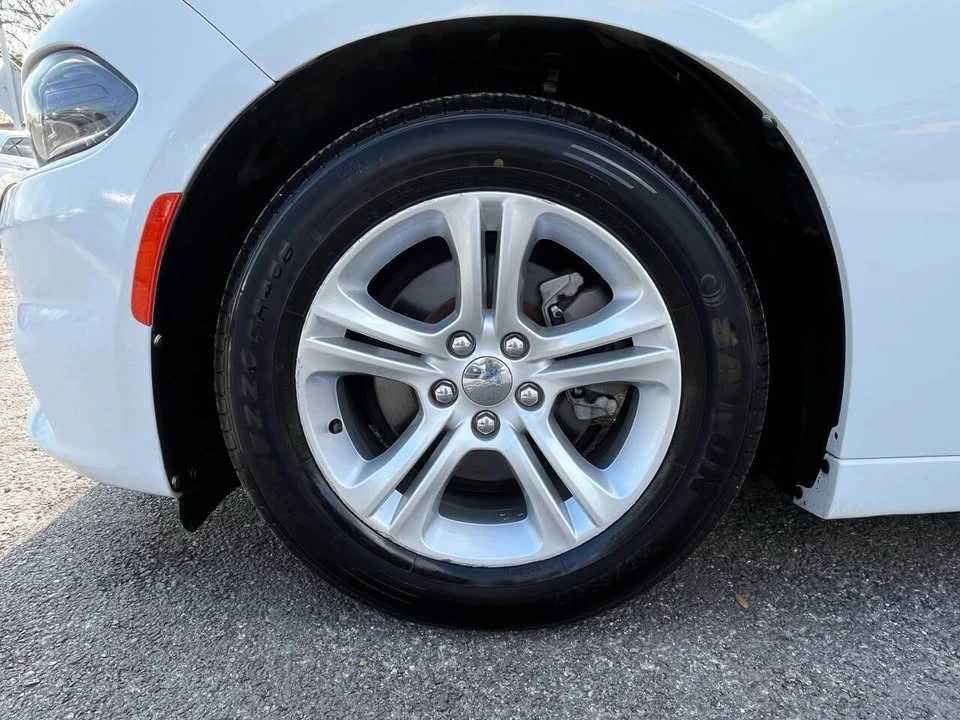 2019 Dodge Charger 7th Gen - Image 9 of 20