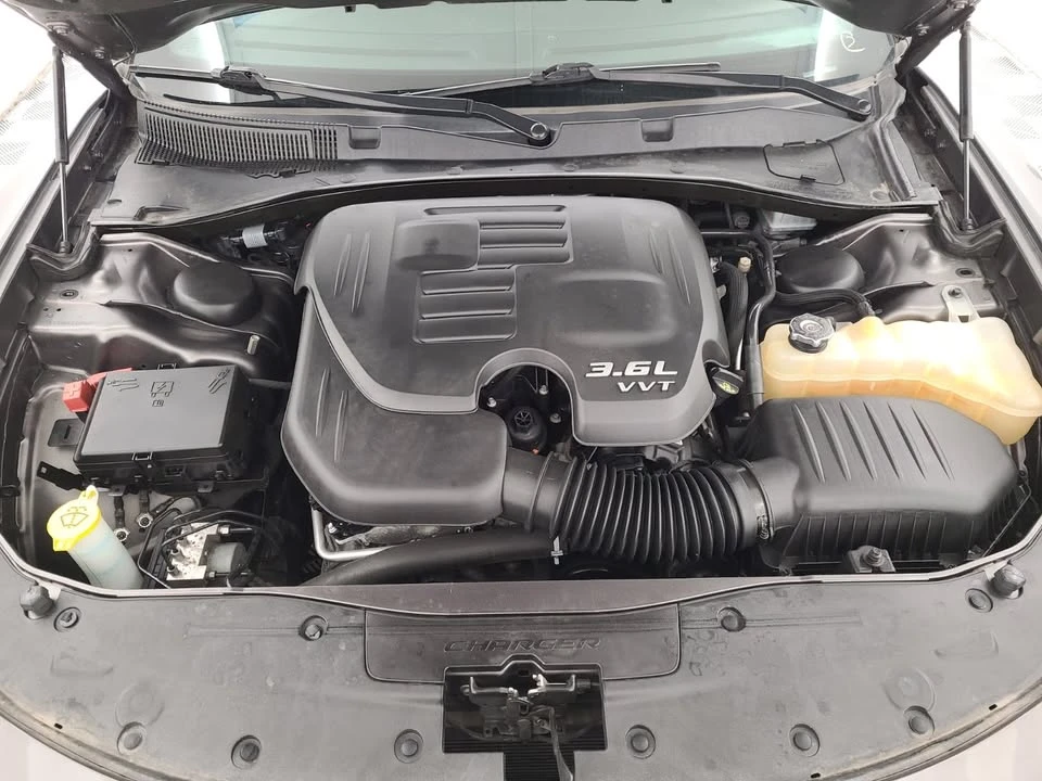 2019 Dodge Charger 7th Gen - Image 7 of 9