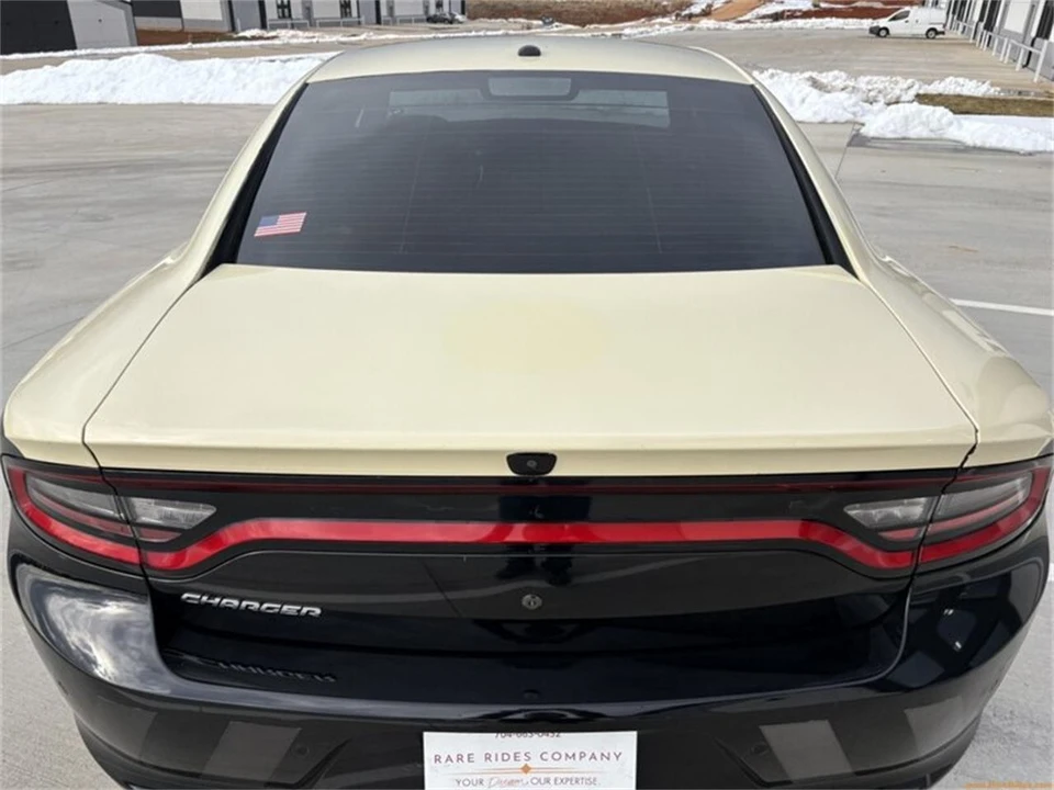 2019 Dodge Charger 7th Gen - Image 17 of 31