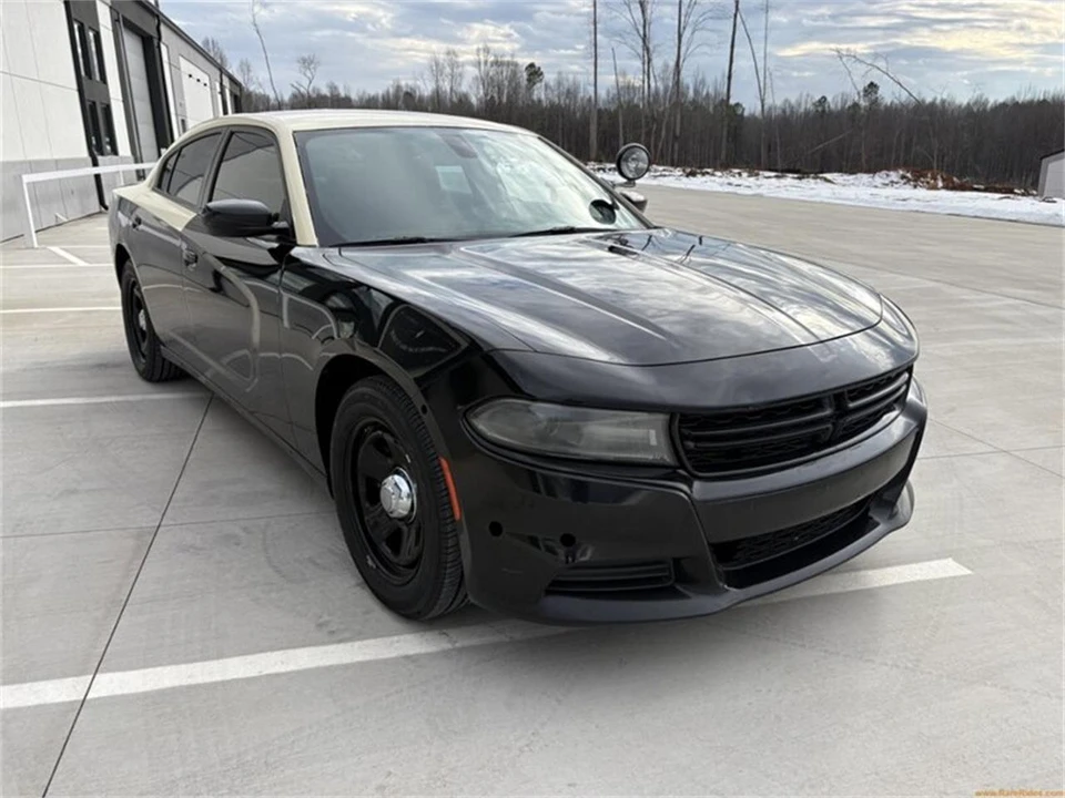 2019 Dodge Charger 7th Gen - Image 2 of 31