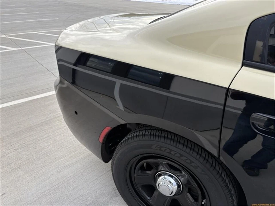 2019 Dodge Charger 7th Gen - Image 18 of 31