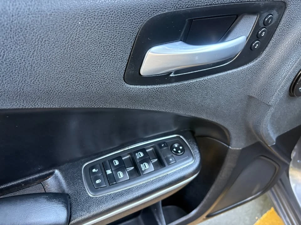 2019 Dodge Charger 7th Gen - Image 17 of 20