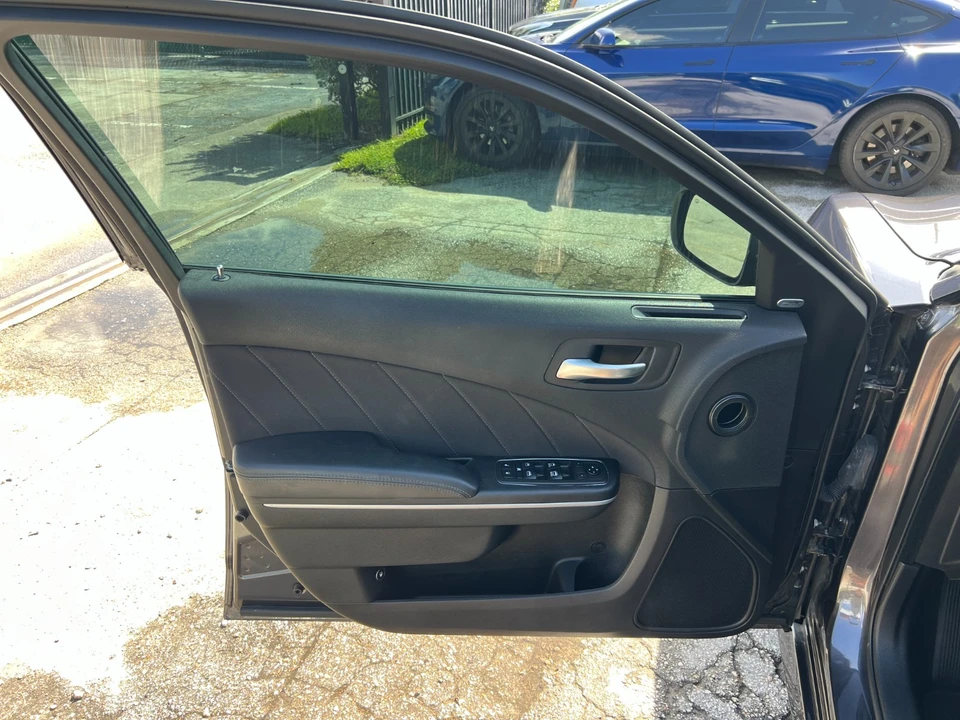 2019 Dodge Charger 7th Gen - Image 15 of 21