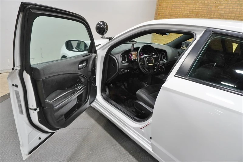 2019 Dodge Charger 7th Gen - Image 21 of 31