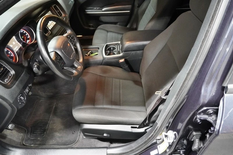 2019 Dodge Charger 7th Gen - Image 24 of 31